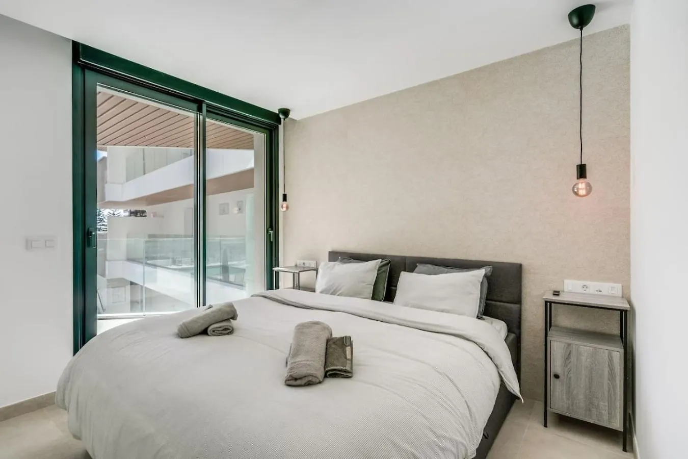 Jade Tower Fuengirola 2Br Perfect Location Apartment